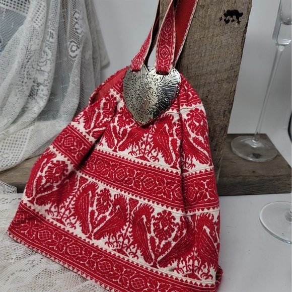 Fun Red Fabric Boho Purse w/ Metal Heart Decoration - Picture 1 of 7